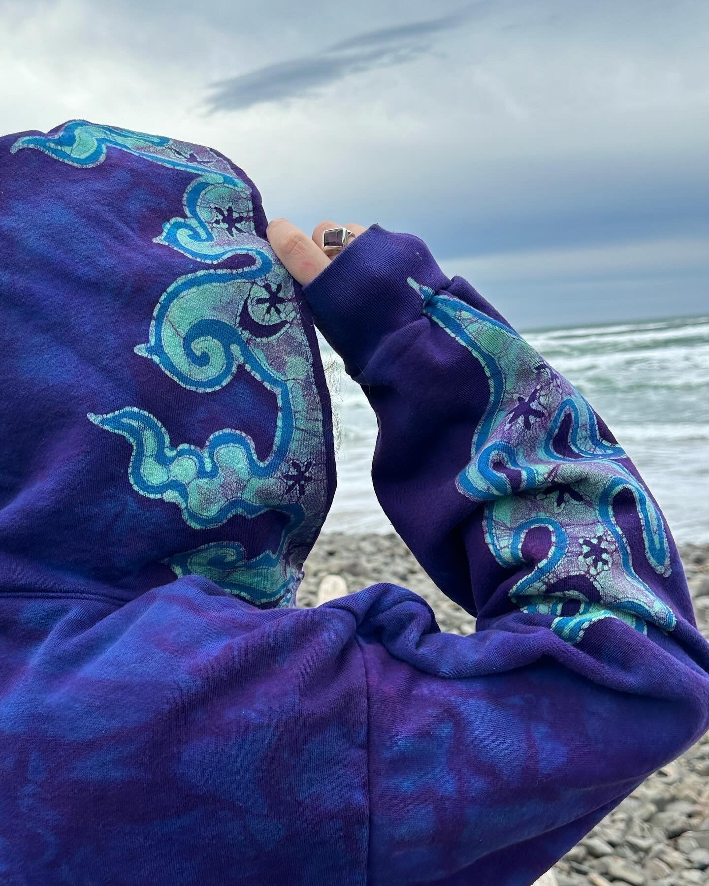 Blue Swirls-n- Waves Handcrafted Batik Zipper Hoodie - Unisex Size 2X hoodie batikwalla