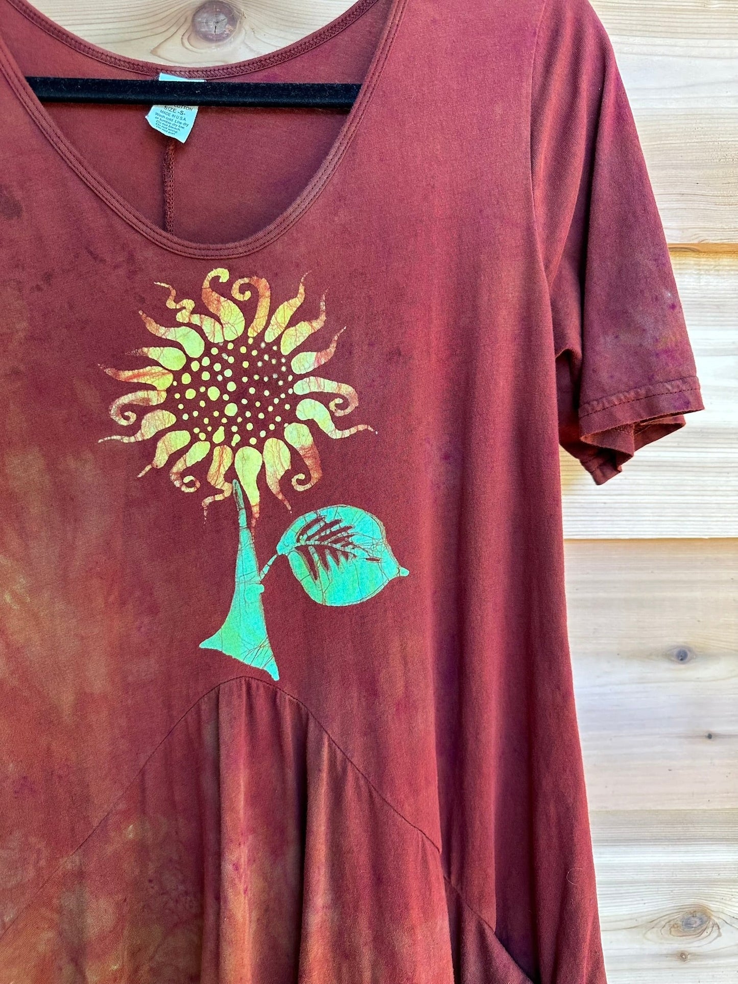 Red Sunflower Batik Dress With Pockets - Size Large Batik Dresses Batikwalla