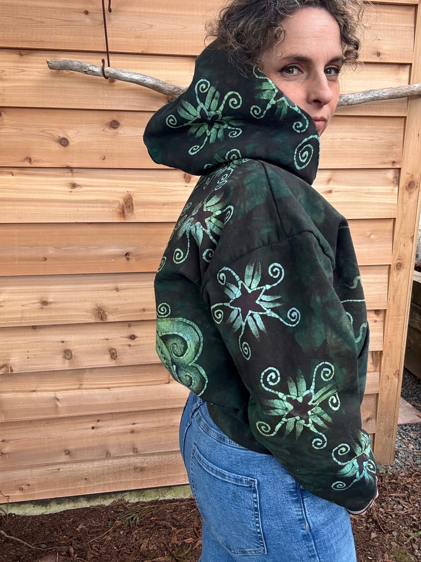 Forest Green Star Handmade Batik Hoodie - Size M/L ONLY hoodie batikwalla