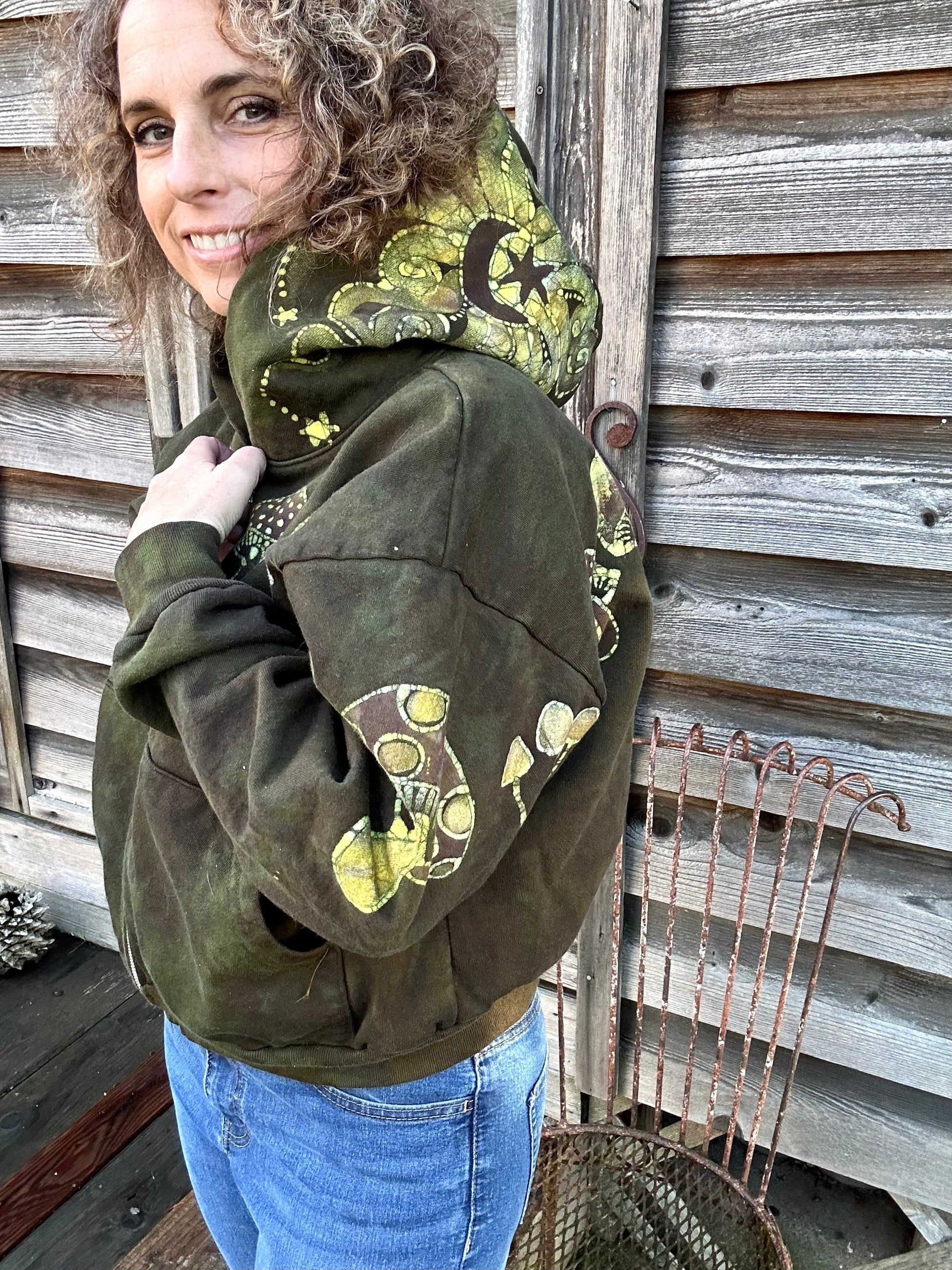 Olive Green Mushroom Hunter Batik Hoodie hoodie batikwalla
