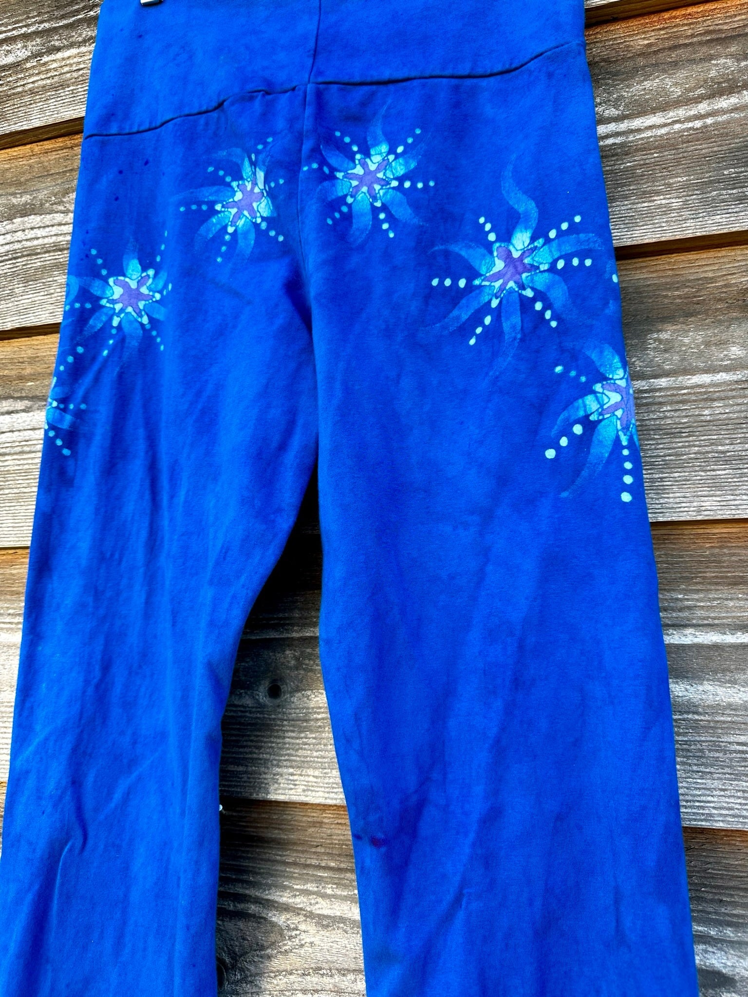 Super Blue Starflower Stretchy Movement Pants - Size Medium Yoga Pants batikwalla