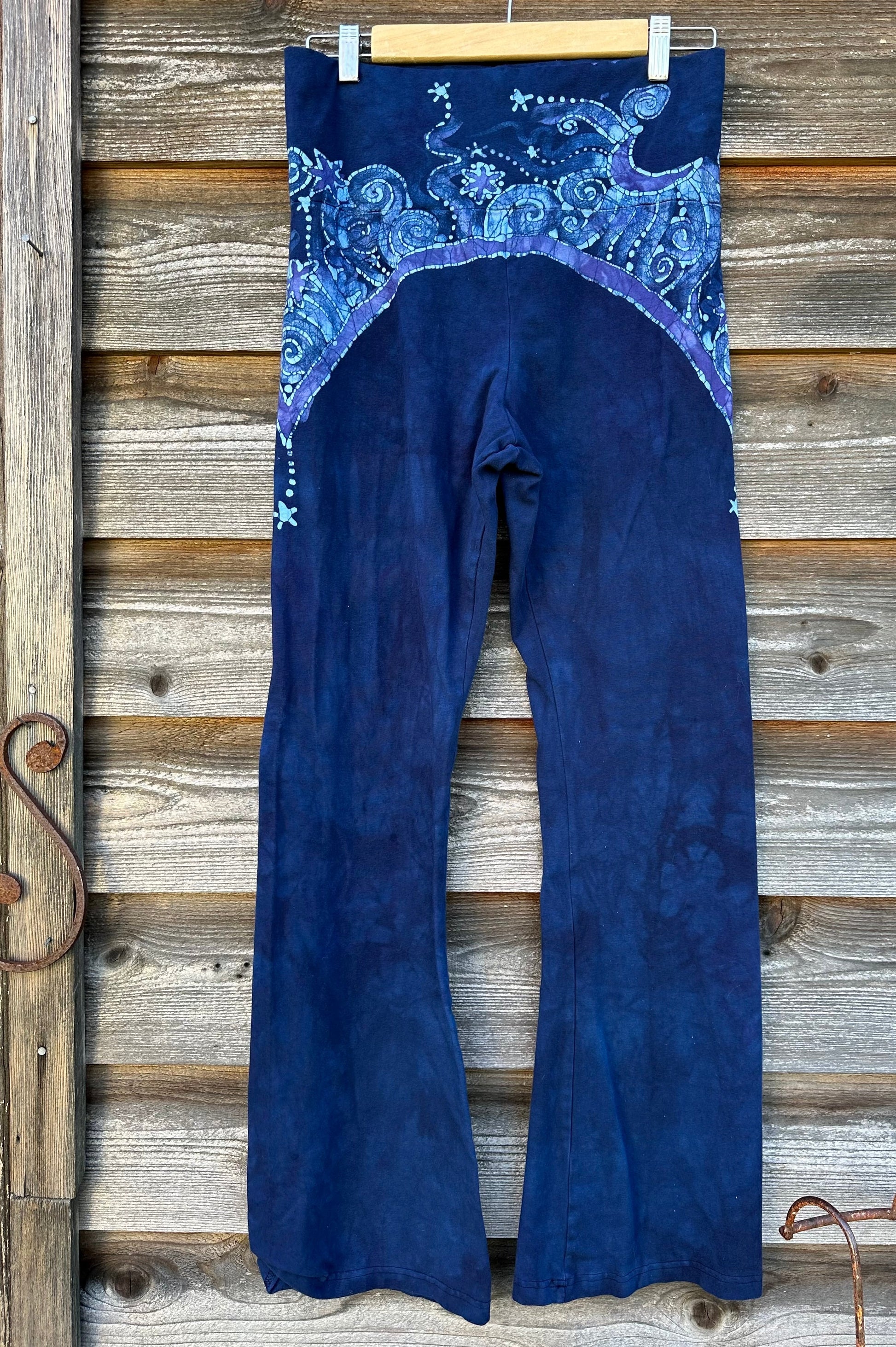 Midnight Rider Stars and Moon Stretchy Yoga Pants Size XL batikwalla