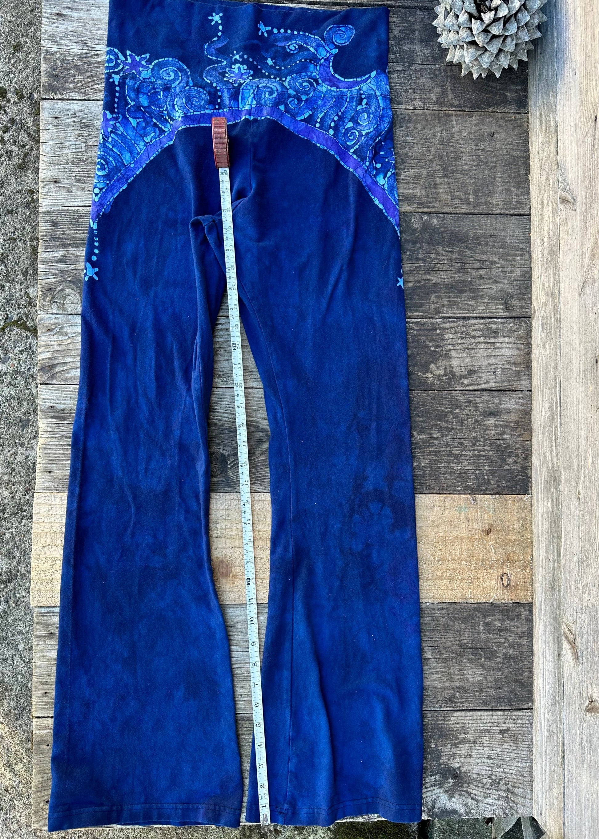 Midnight Rider Stars and Moon Stretchy Yoga Pants Size XL batikwalla
