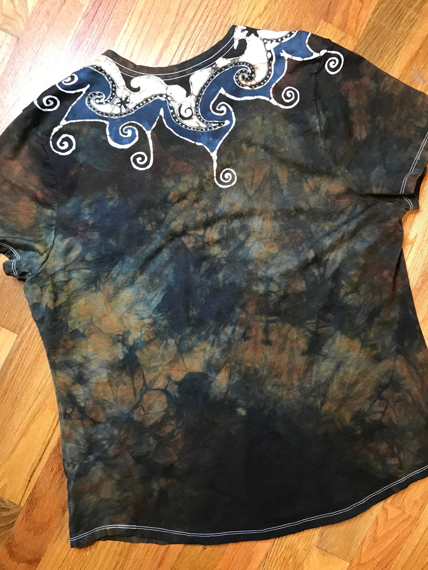 Tumbled Red Sardonyx Handmade Batik Tee - Plus Size