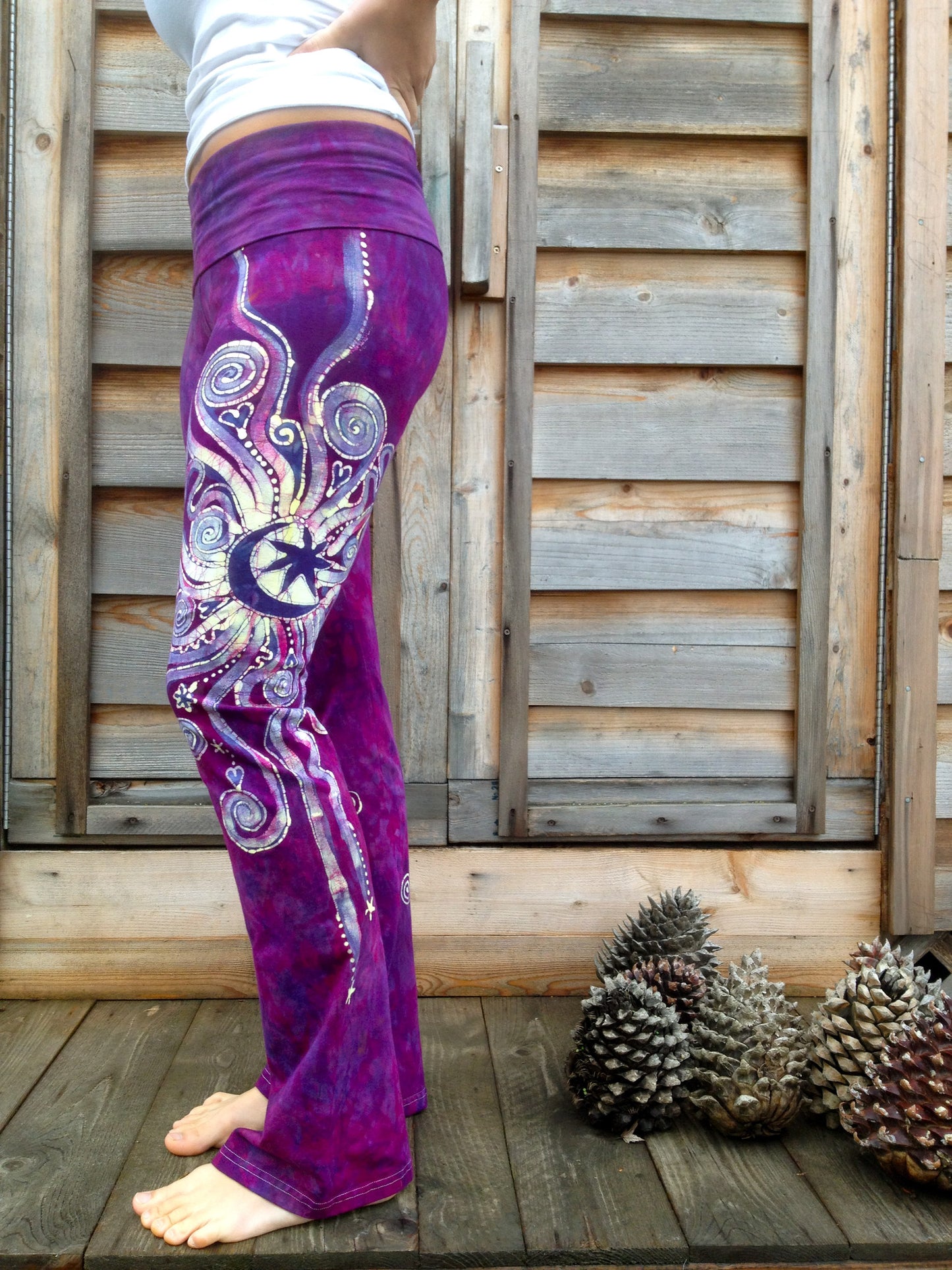 Berry Contrary Batik Yoga Pants - Batikwalla
- 4
