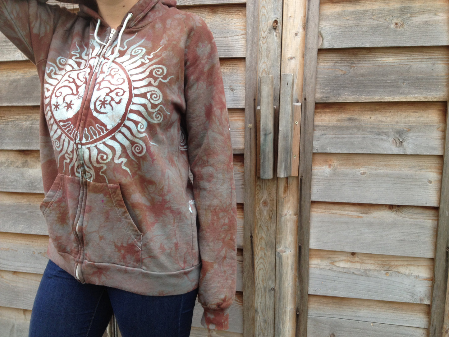 Cinnamon Tree Organic Cotton Batik Hoodie - Batikwalla
- 5