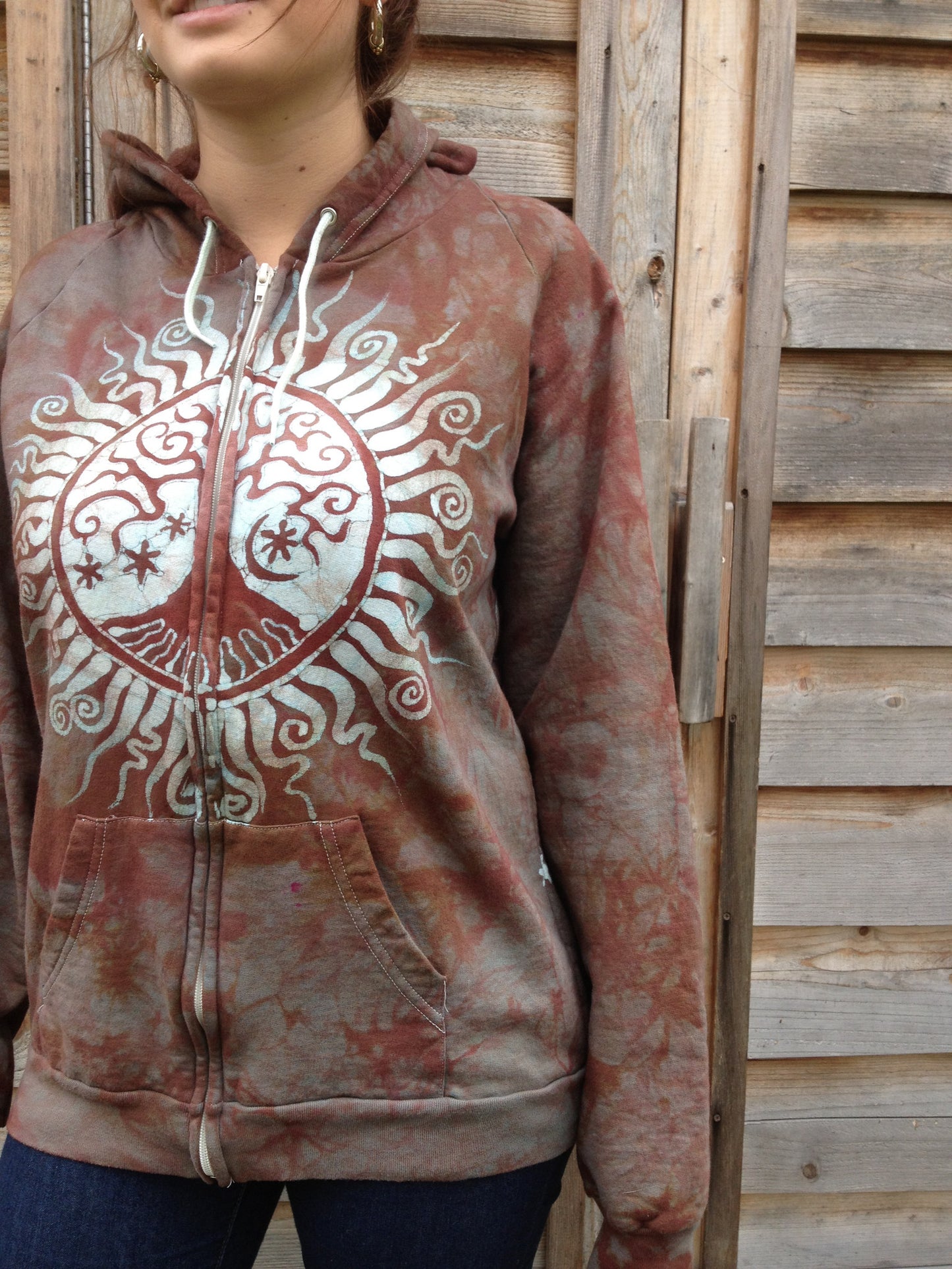 Cinnamon Tree Organic Cotton Batik Hoodie - Batikwalla
- 1