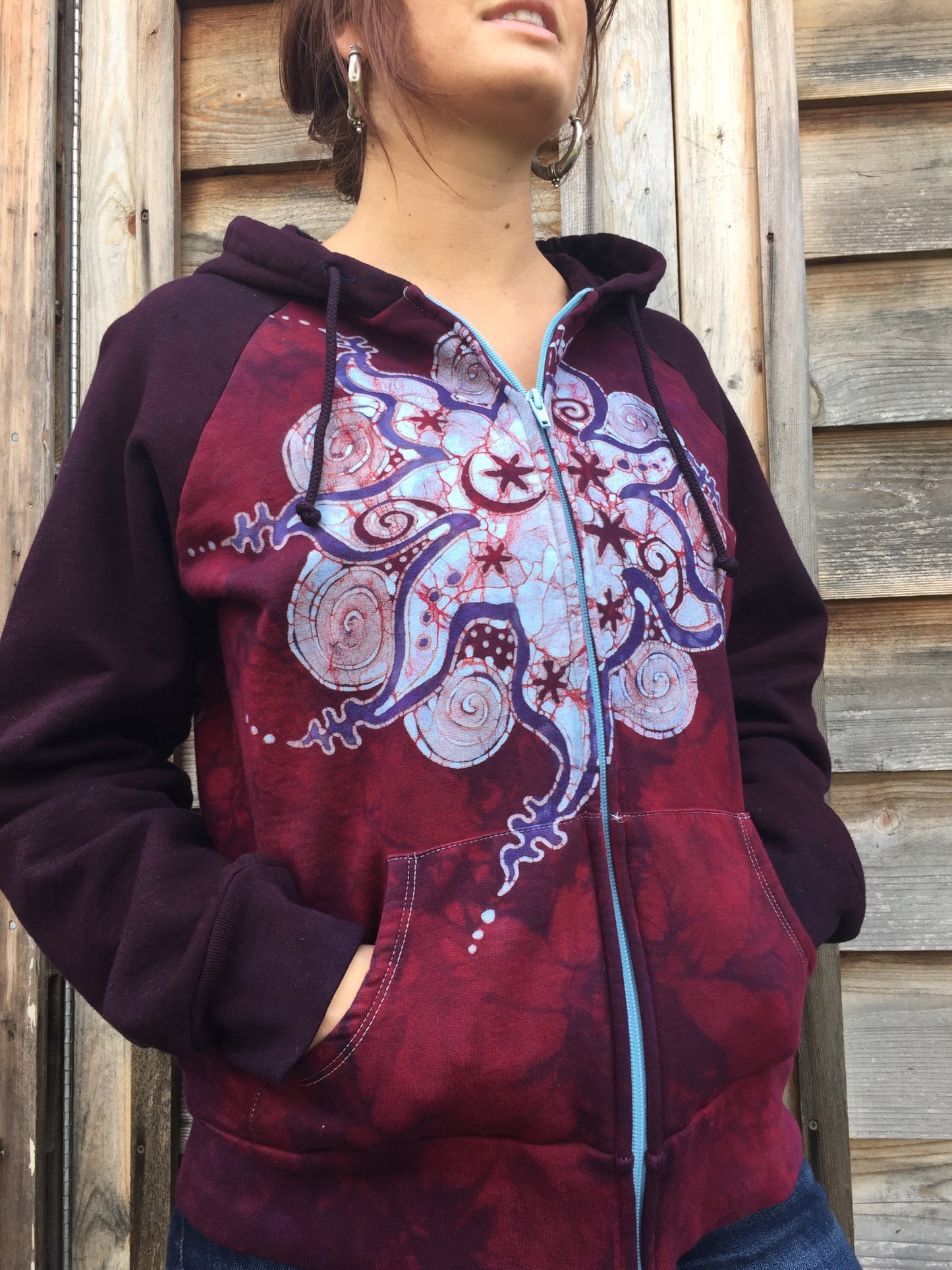 Crimson Star Handmade Batik Hoodie - Women's Size Large - Batikwalla
- 2