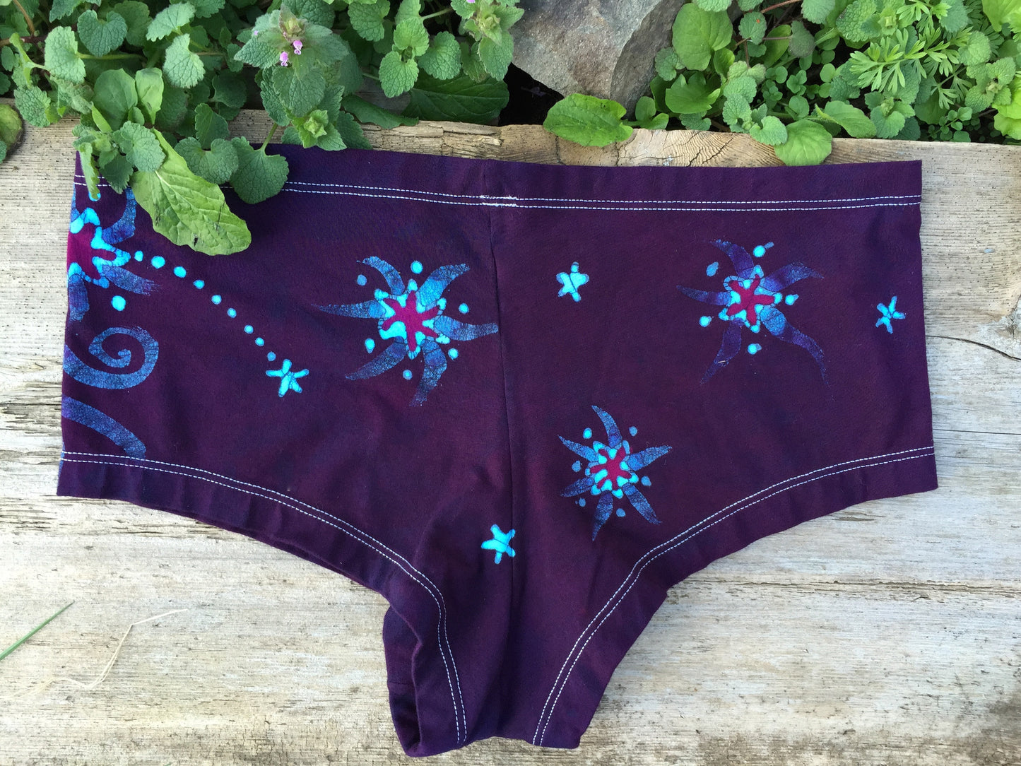 Deep Blue and Purple Moon Star Batik Boyshort Undies - Size Small - Batikwalla
- 6