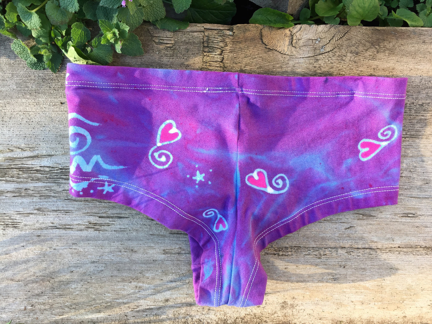 Lilac Crush Batik Boyshort Undies - Batikwalla
- 2