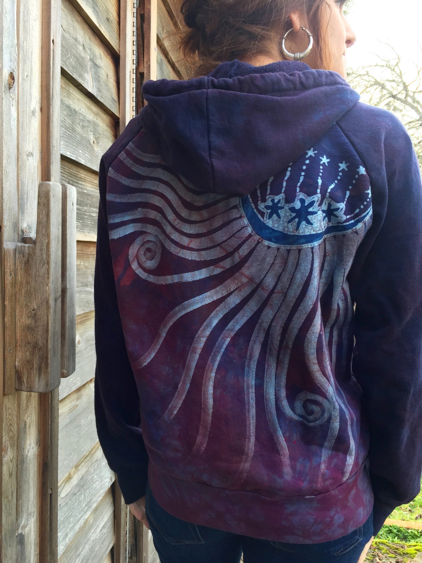 Burgundy Blue Tree of Life Handmade Batik Hoodie - Women's Size Large - Batikwalla
- 3