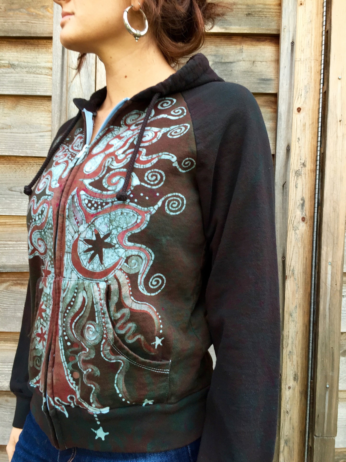 Forest Green Tree Handmade Batik Hoodie - Batikwalla
- 3