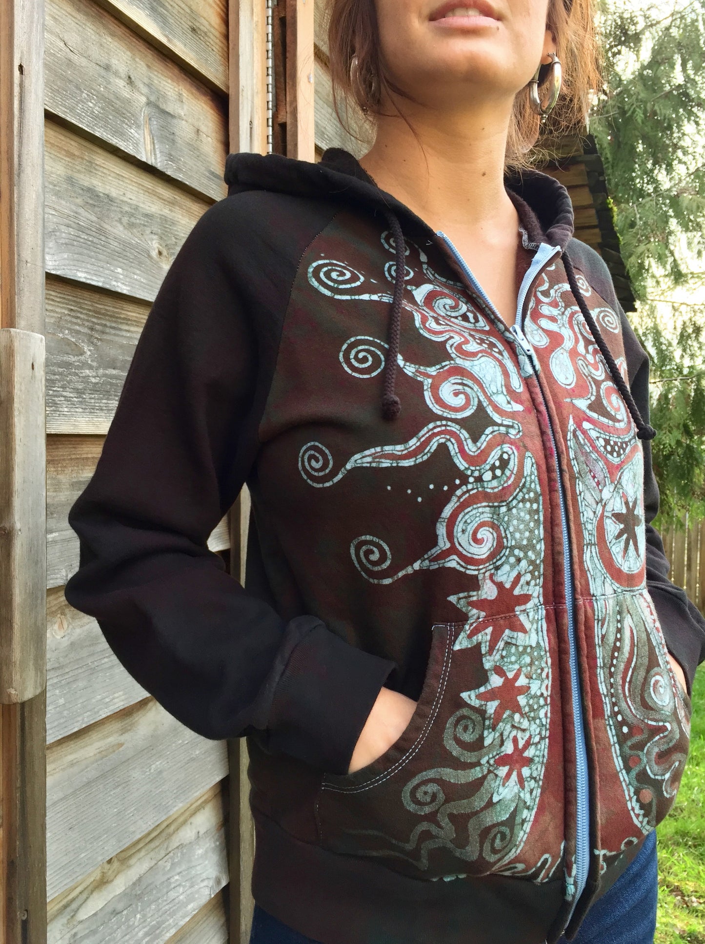 Forest Green Tree Handmade Batik Hoodie - Batikwalla
- 5