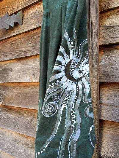Dark Sage Batik Yoga Pants - Batikwalla
- 4