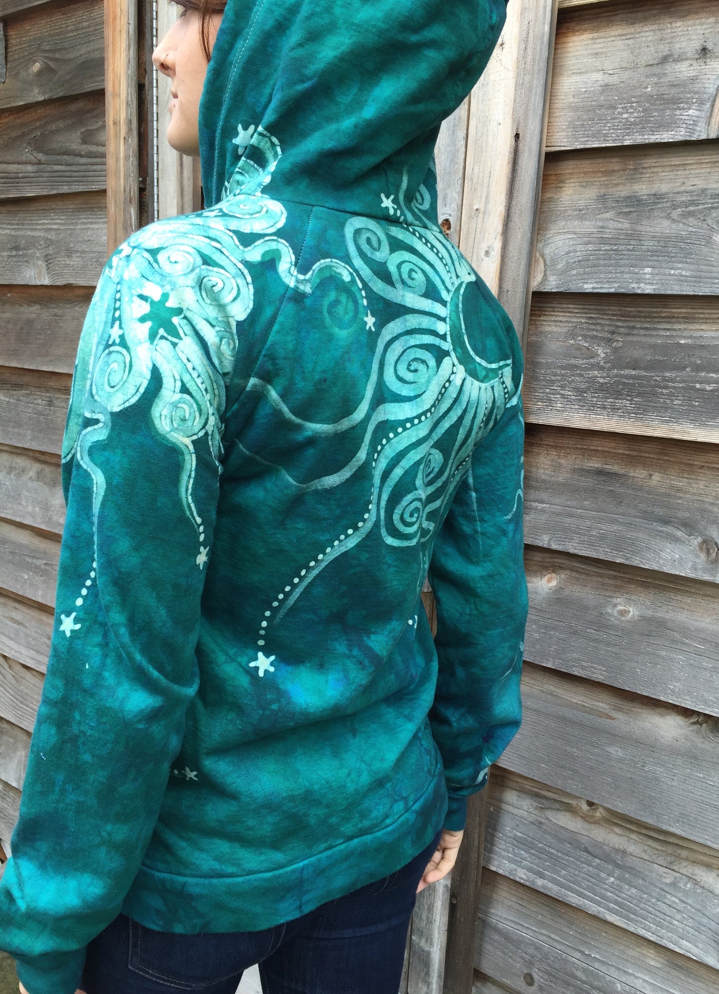 Aqua Love Organic Batik Hoodie - Batikwalla
- 4