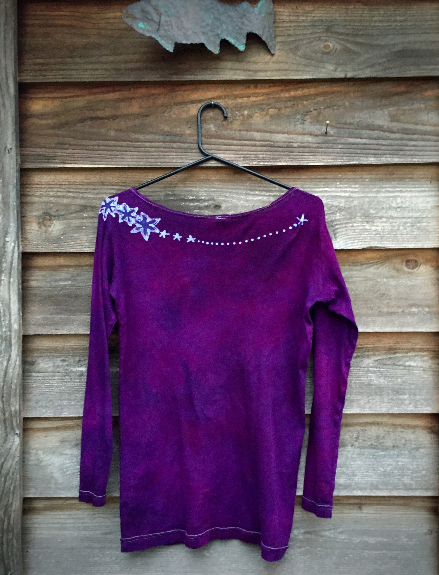 Deep Purple Stars Upon Your Shoulders Long Sleeve Batik Top - Size Small - Batikwalla
- 7