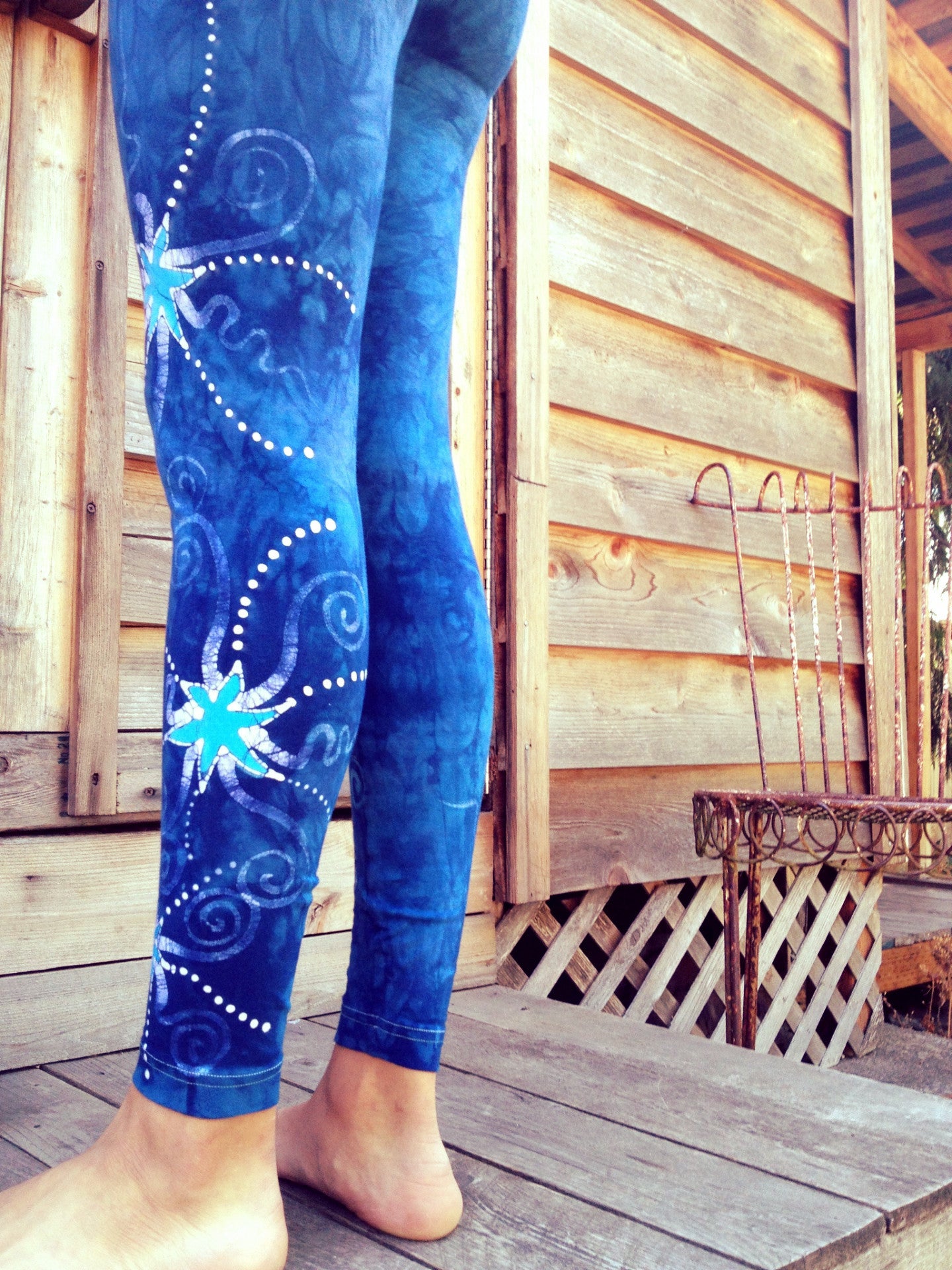 Blue on Blue Star Batik Leggings - Size Small - Batikwalla
- 3