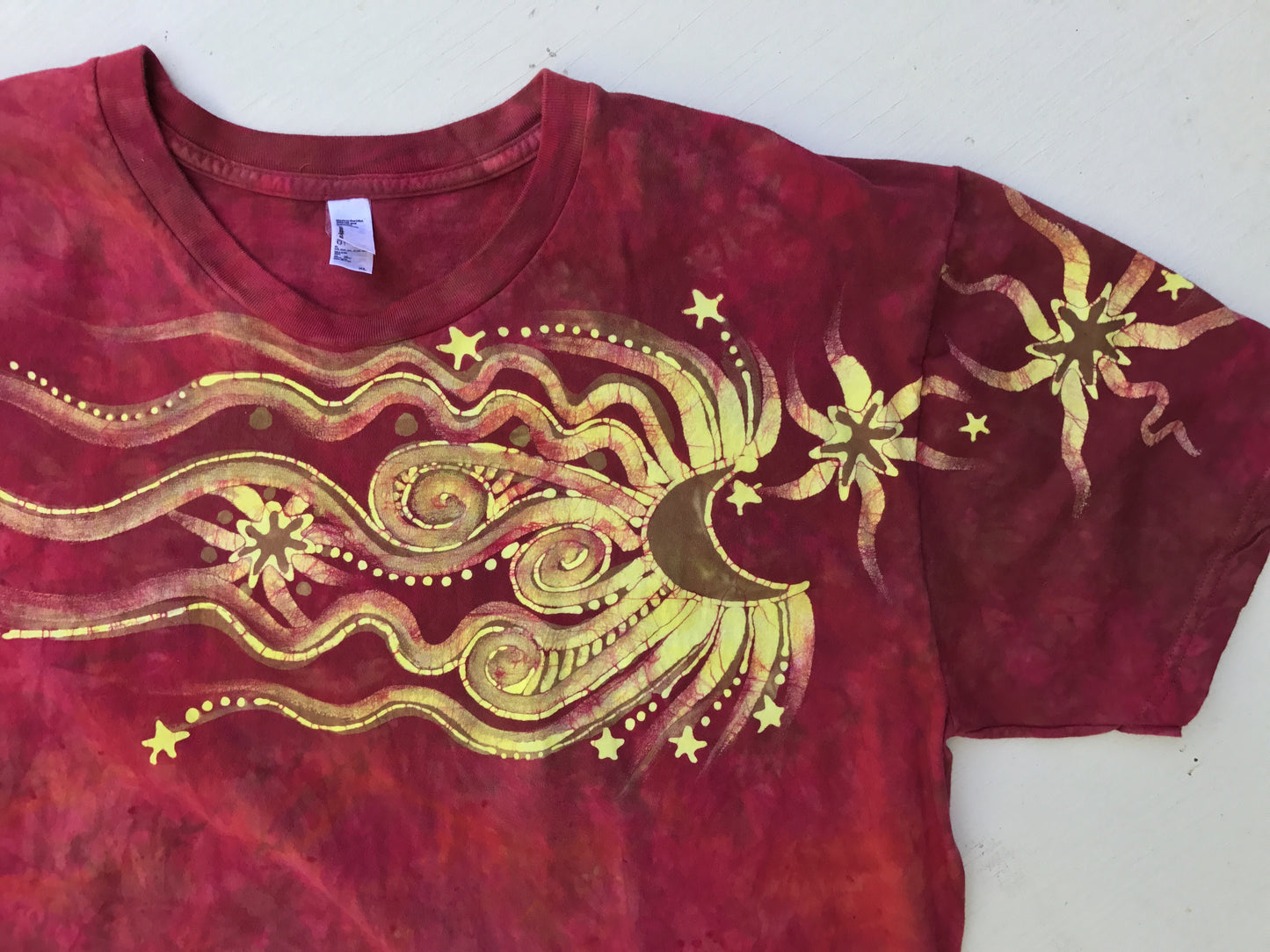 Red Sky Delight Handmade Batikwalla Tshirt - Size XL