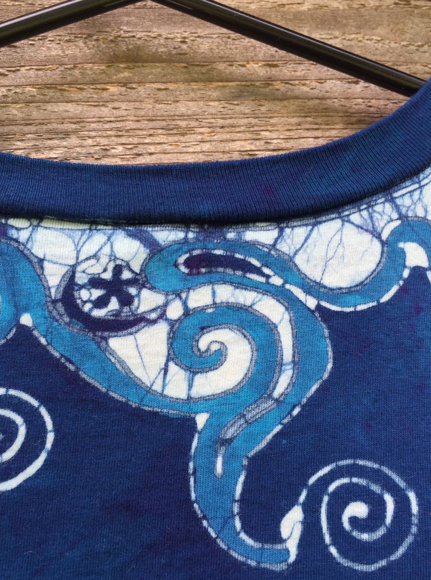 Blue Angel Batik Organic Cotton Vneck Tshirt - Unisex Medium - Batikwalla
- 6