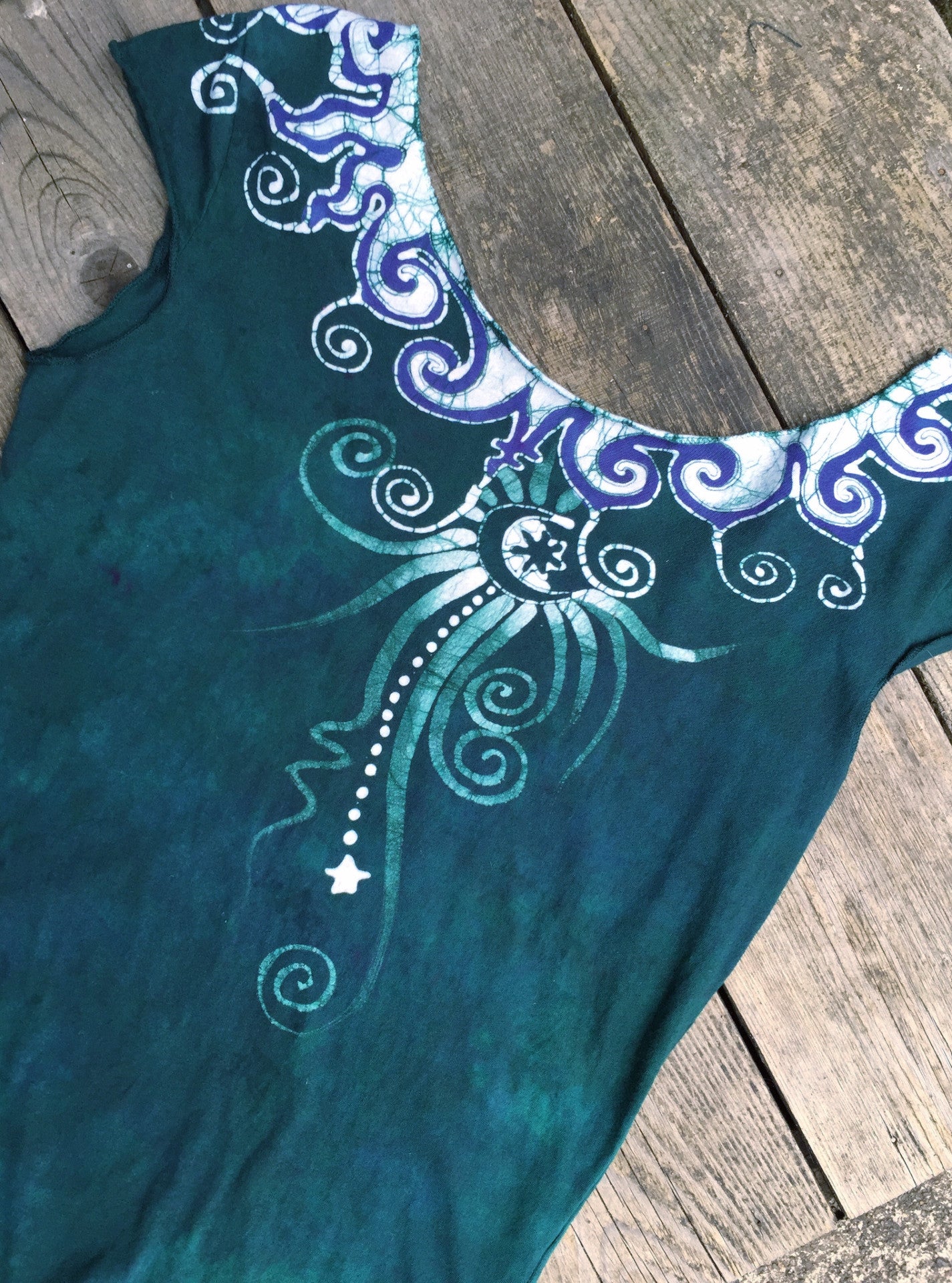 Teal and Purple Moon Batik Summer Necklace Tee - Batikwalla
- 9