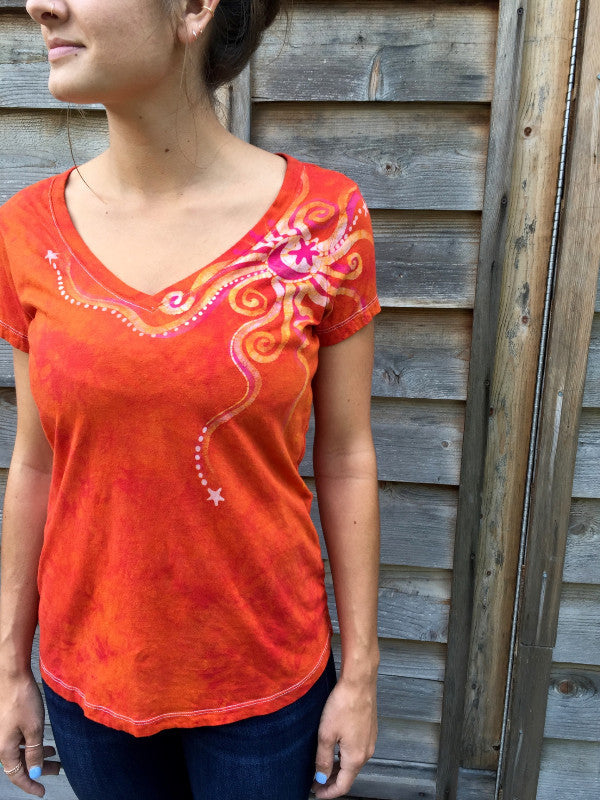 Brilliant Orange Moon Handmade Batik Vneck Tee - Batikwalla
- 2