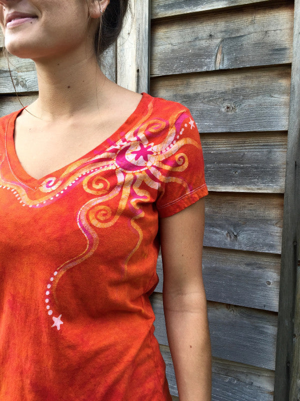Brilliant Orange Moon Handmade Batik Vneck Tee - Batikwalla
- 4