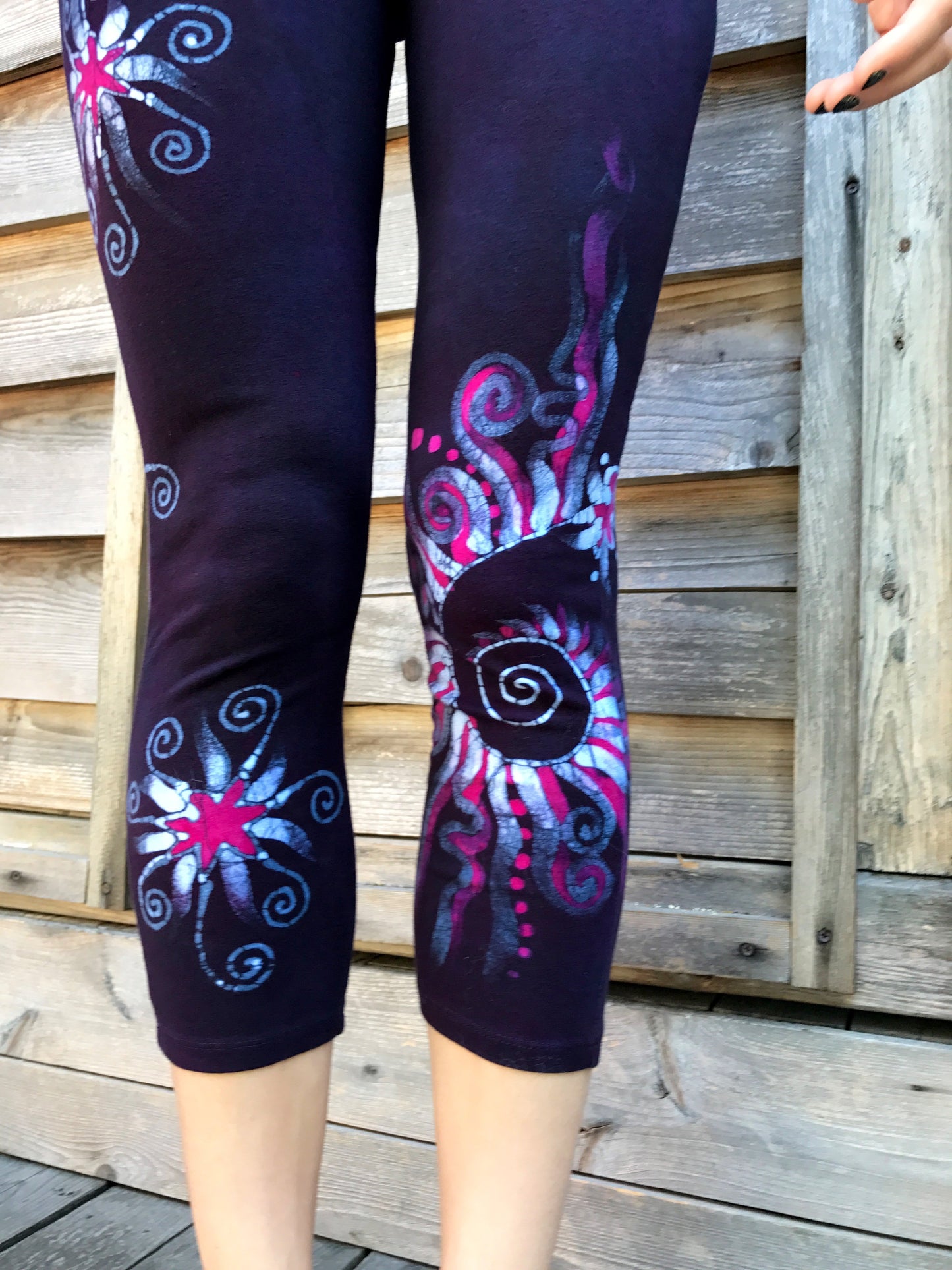 Navy Blue and Hot Pink Swirls Batikwalla Capri Leggings