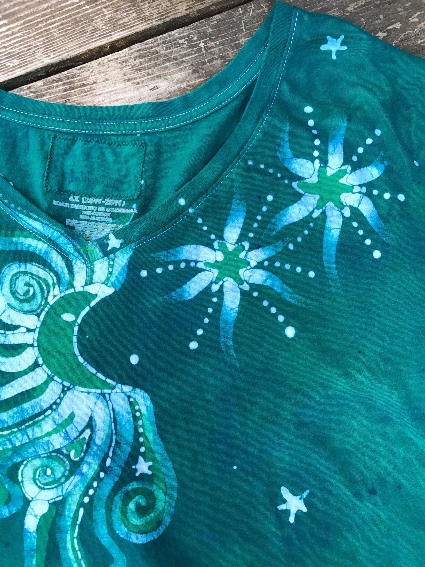 Aqua Moonbeams Handmade Batik Vneck Tee - Plus Size - 4X