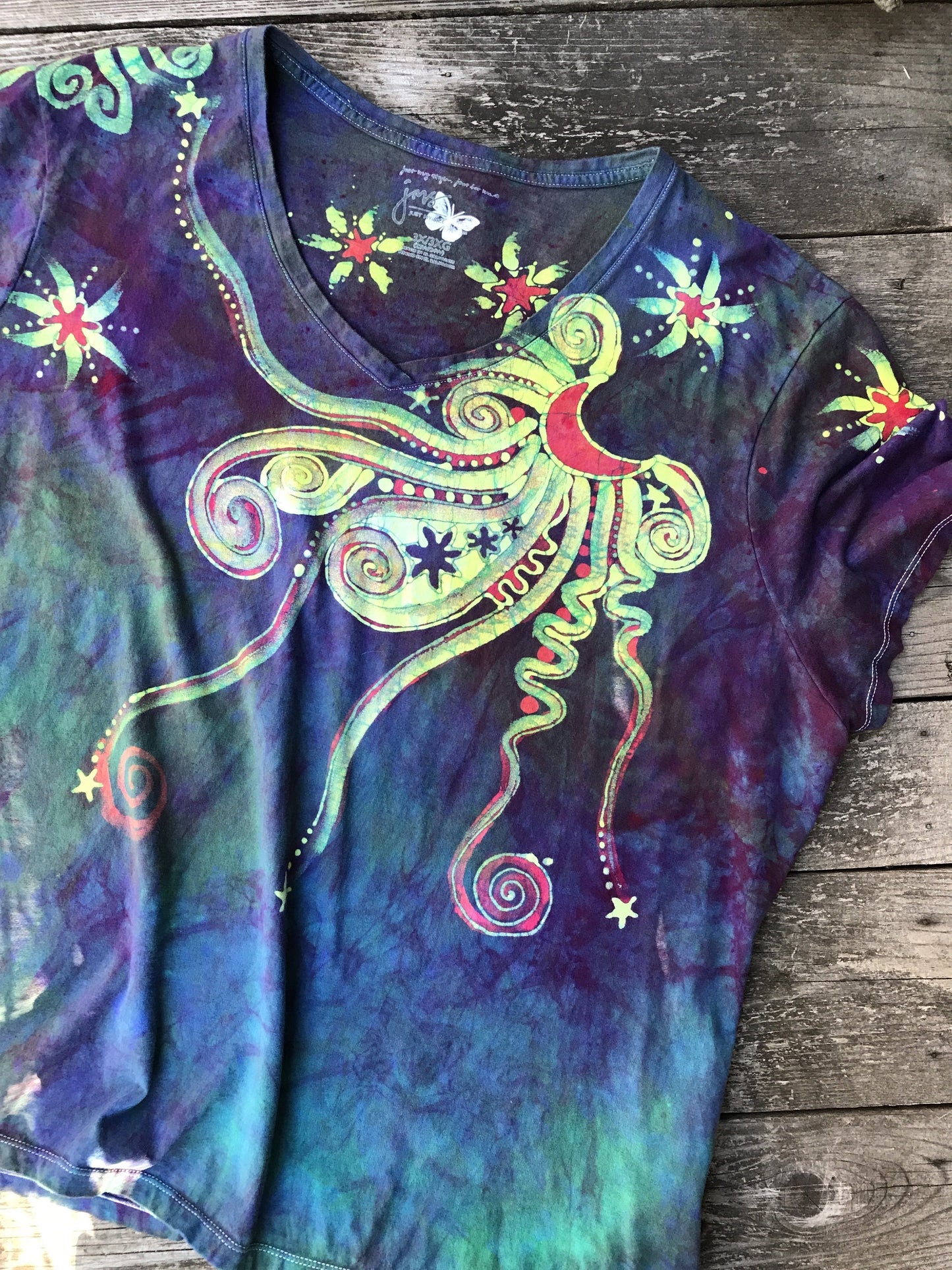 Amethyst Sunrise Handmade Batik Summer Vneck Tee - Plus Size - 3X