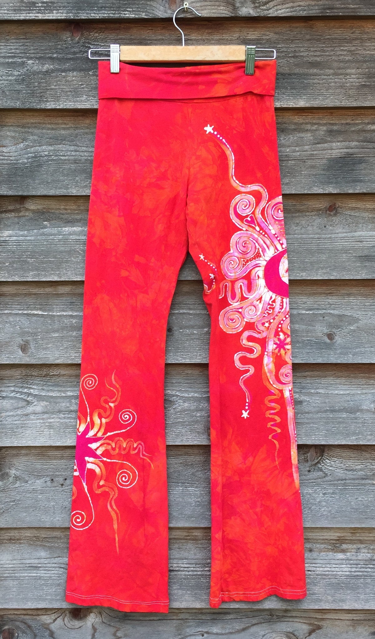 Brilliant Orange Batik Yoga Pants - Size Medium - Batikwalla
- 8