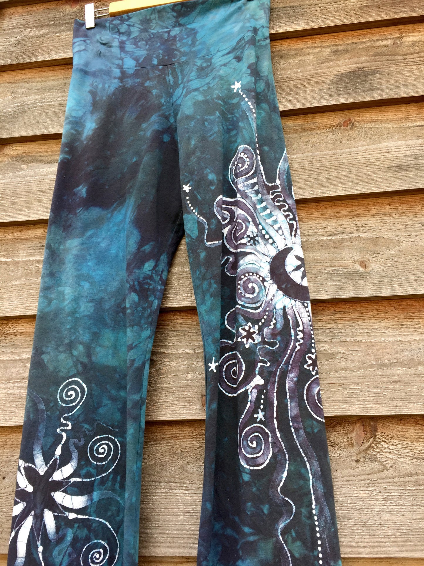 Blue By The Sea - Batikwalla
- 1