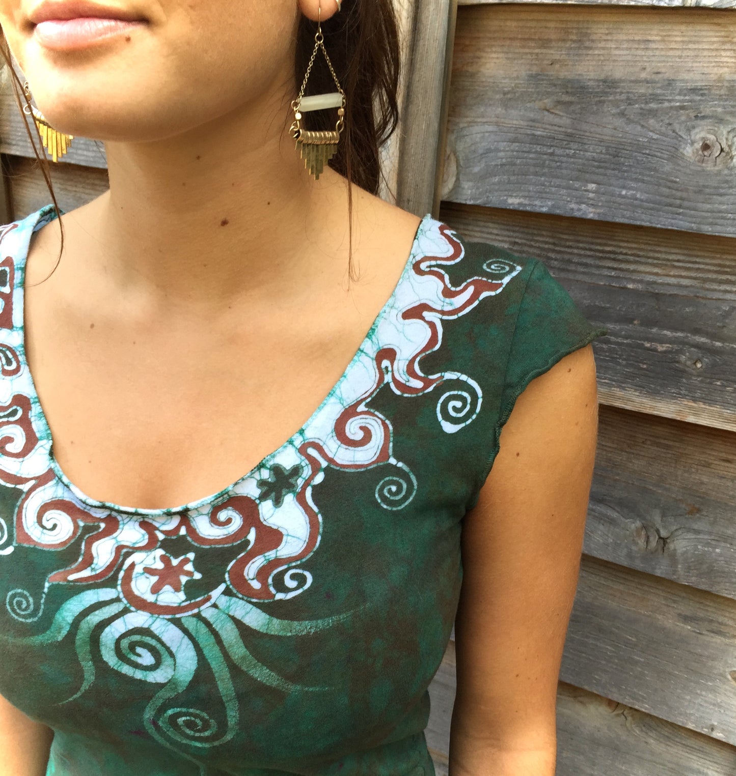 Batik Necklace Top in The Earth Is Magic - Batikwalla
- 1