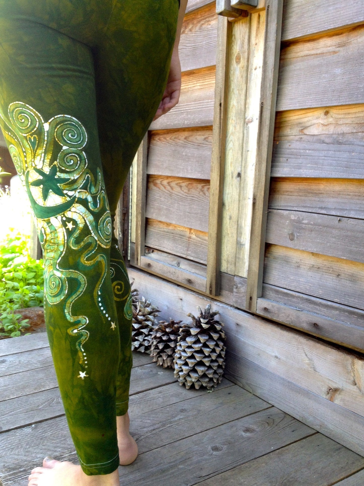 Dancing Green Batik Leggings Old School leggings batikwalla