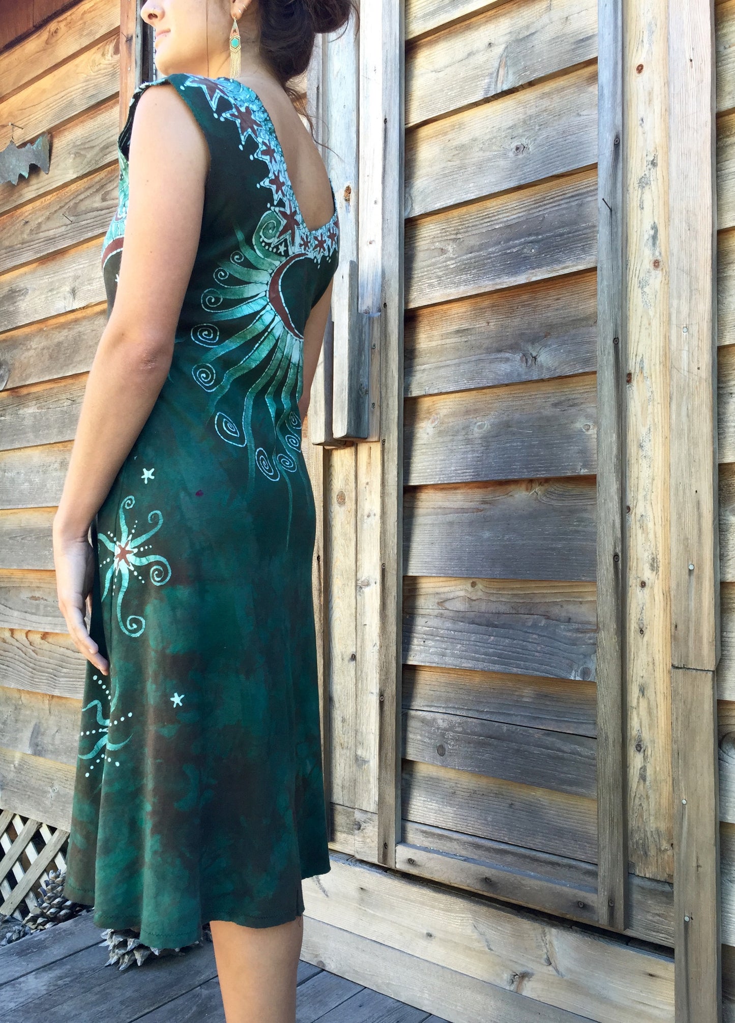 Usnea in the Oak Tree Organic Cotton Batik Dress - Batikwalla
- 6