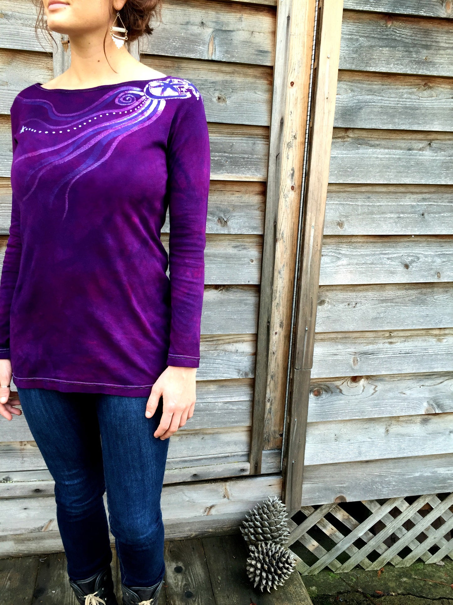 Deep Purple Stars Upon Your Shoulders Long Sleeve Batik Top - Size Small - Batikwalla
- 4