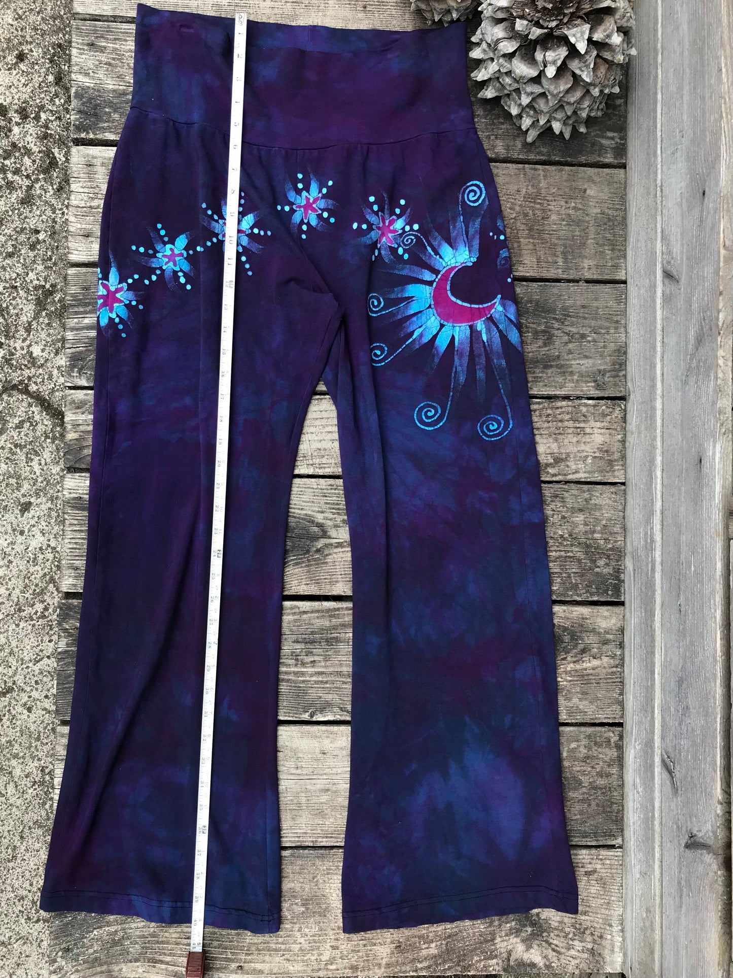 Check Measurements - Midnight Purple and Turquoise Yoga Lounge Pants Size Large Shorter batikwalla