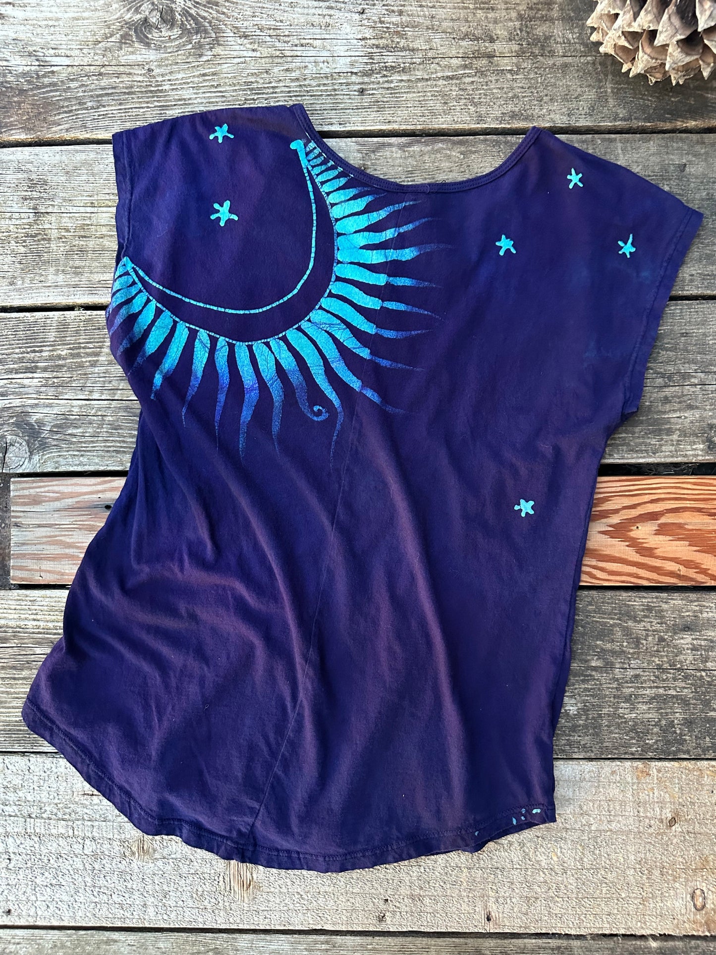 Pacific Moon Handmade Batik Scoop Neck Tshirt Tops batikwalla