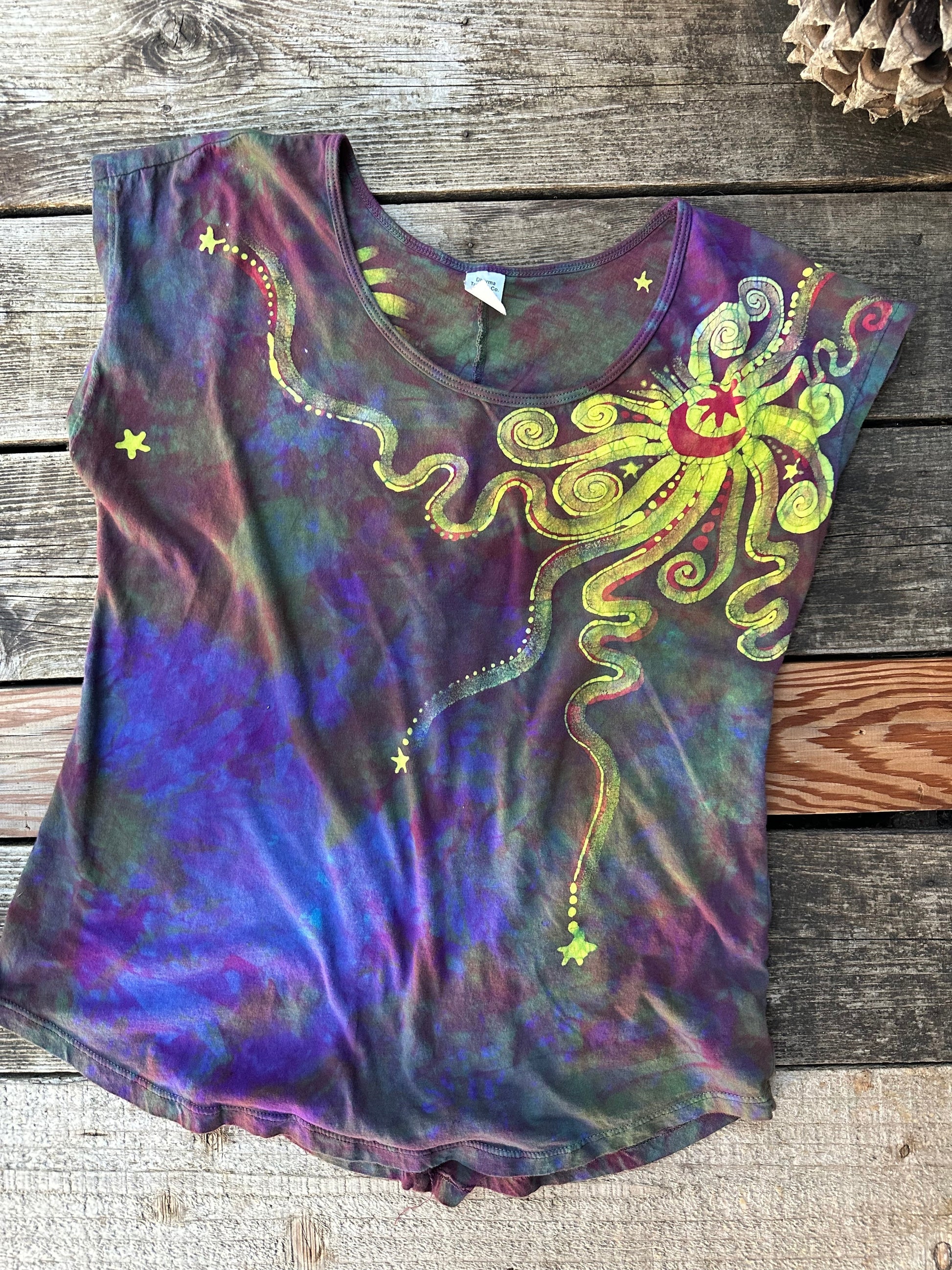 Sunrise Sunset Handmade Batik Scoop Neck Tshirt Tops batikwalla Small