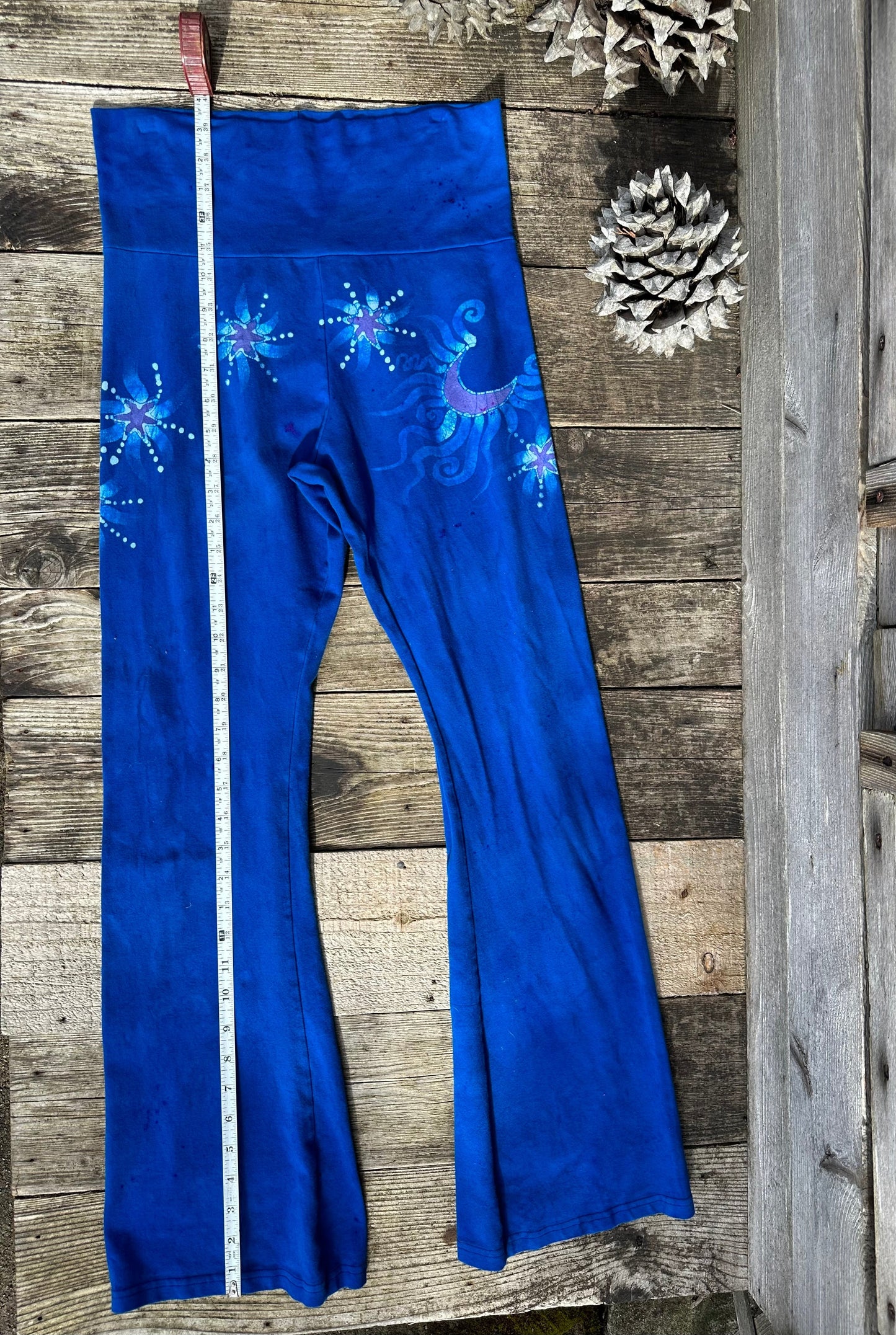 Super Blue Starflower Stretchy Movement Pants - Old School Size Large Yoga Pants batikwalla