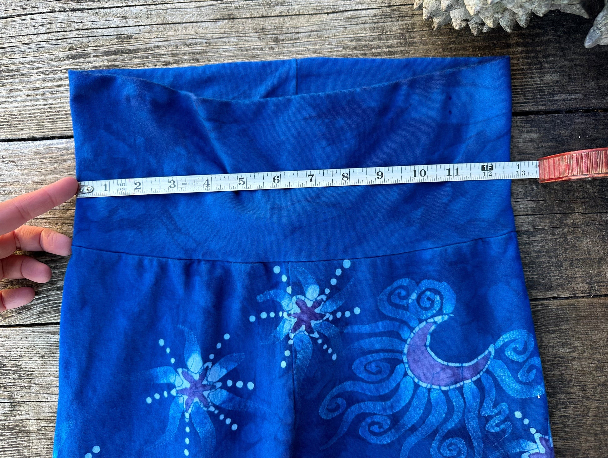 Blue Lagoon Starflower Stretchy Lounge Pants - Size Small Yoga Pants batikwalla