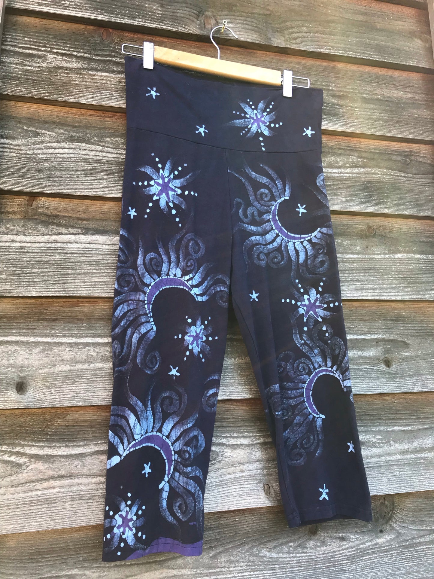 Midnight Moonfest Batik CAPRI Yoga Pants - Size Small ONLY leggings batikwalla