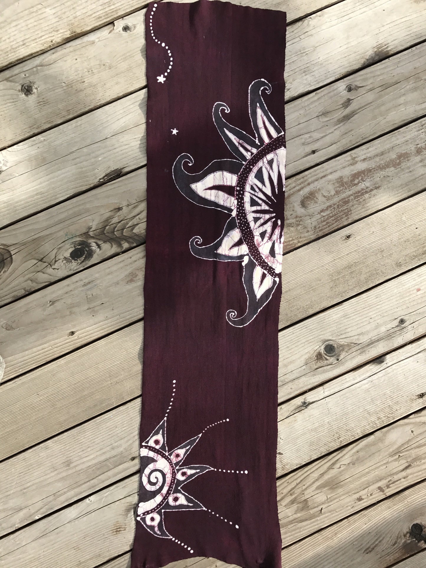 Mulberry Sunrays Batik Fabric Design - Batikwalla
- 3