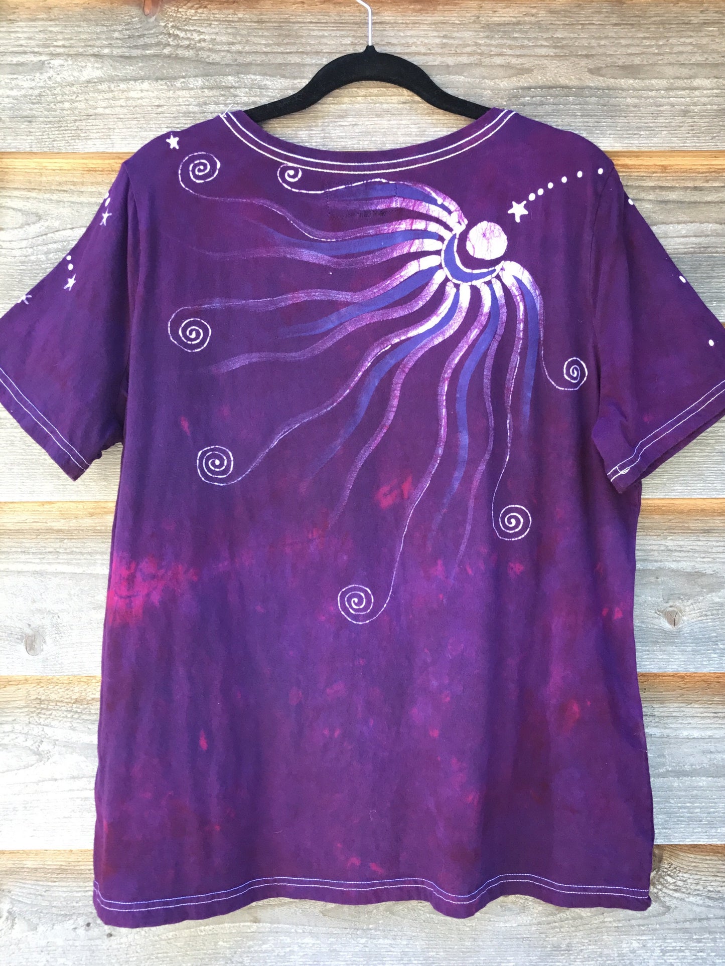 Magenta Moonbeams Handmade Batikwalla Vneck Tee - Plus Size 2X