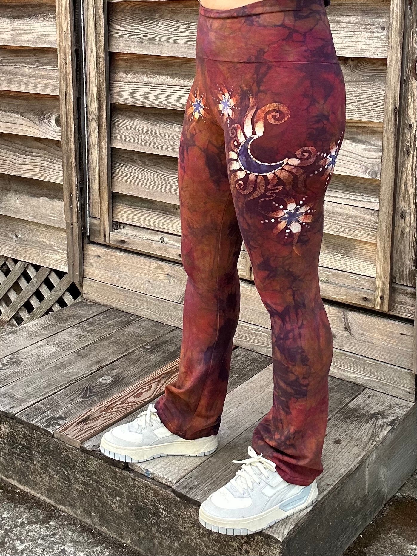 Bonfire Moon and Stars Stretchy Movement Yoga Pants - Size SMALL Yoga Pants batikwalla