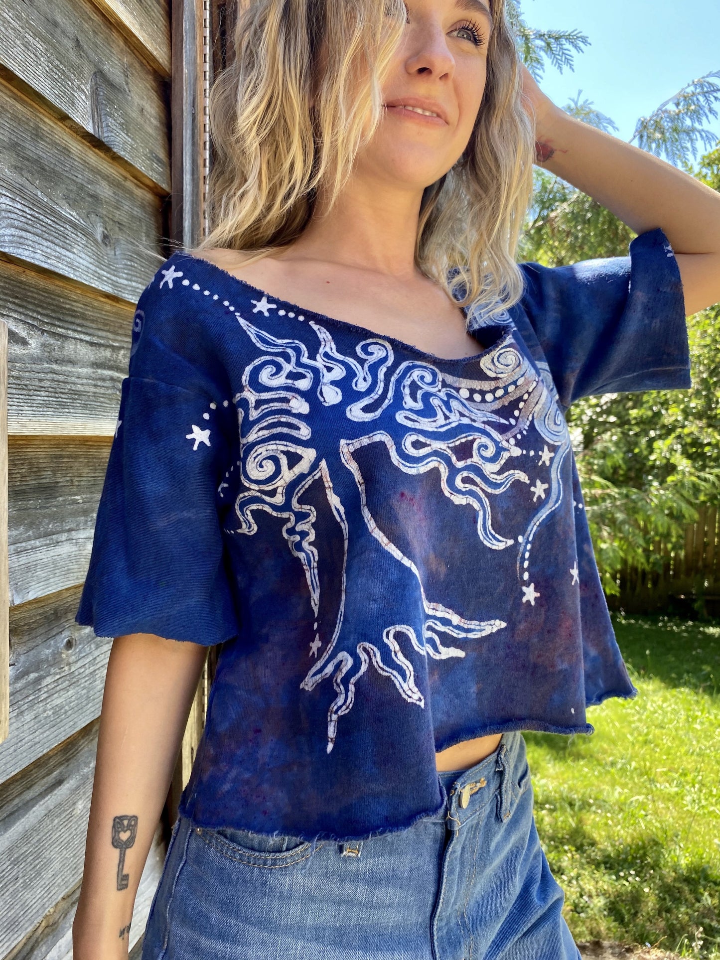 Blue Canoe Campers Tree Organic Cotton Handmade Batik Crop Tee, Size Medium/Large Batik Dresses Batikwalla