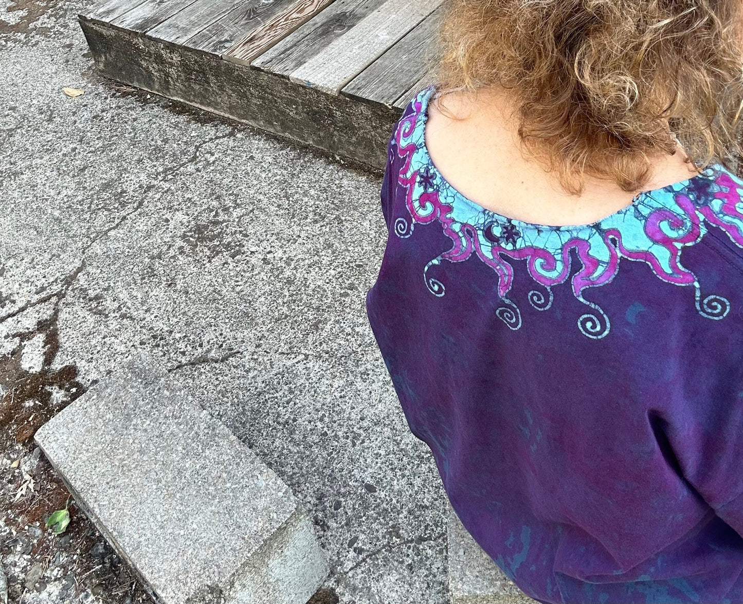 Sapphire Moon Batik Necklace Tee - Size XL Shirts & Tops Batikwalla by Victoria