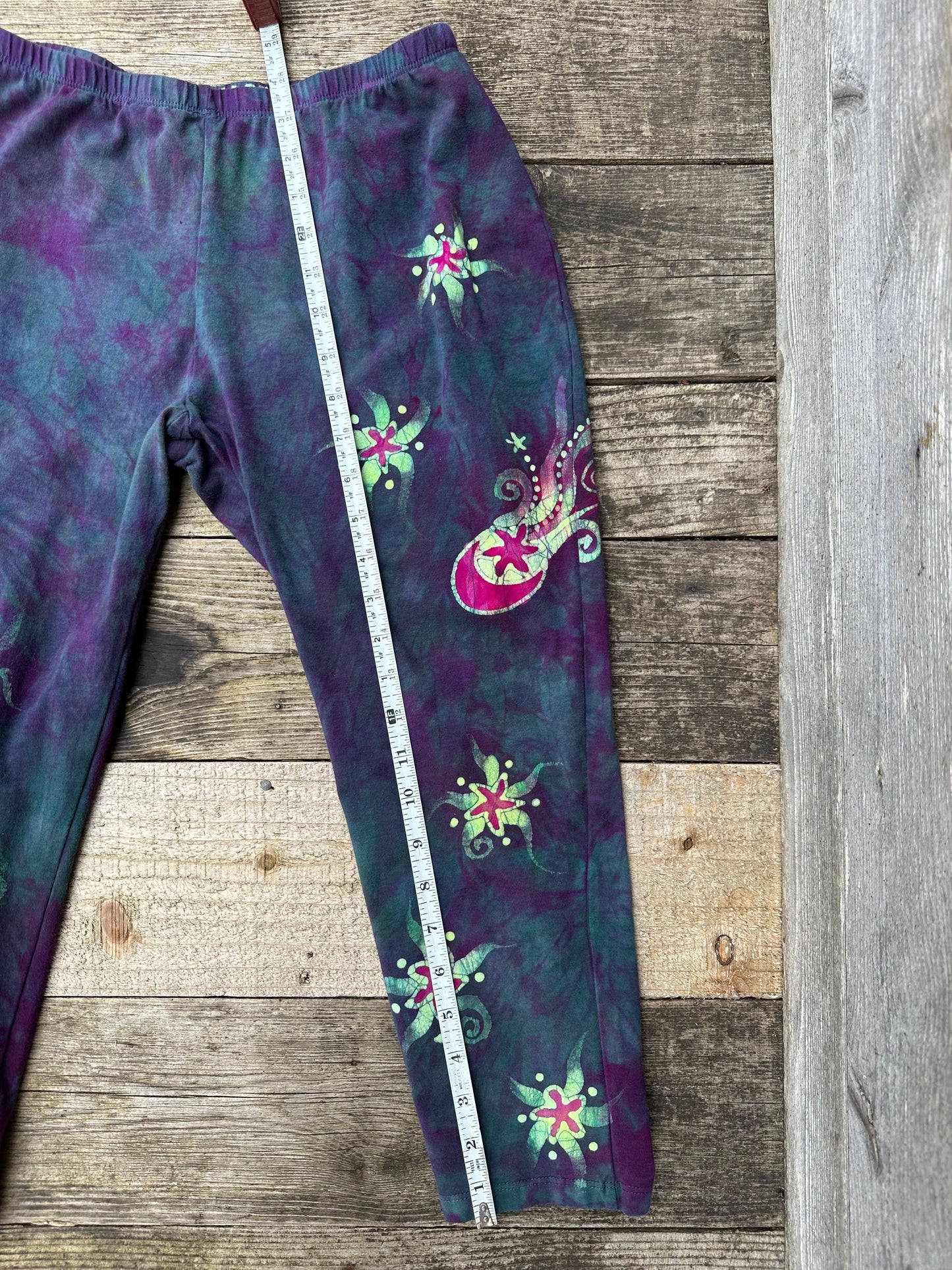 Teal Sunset Moon Sun Stars CAPRI Leggings - Size LARGE leggings batikwalla