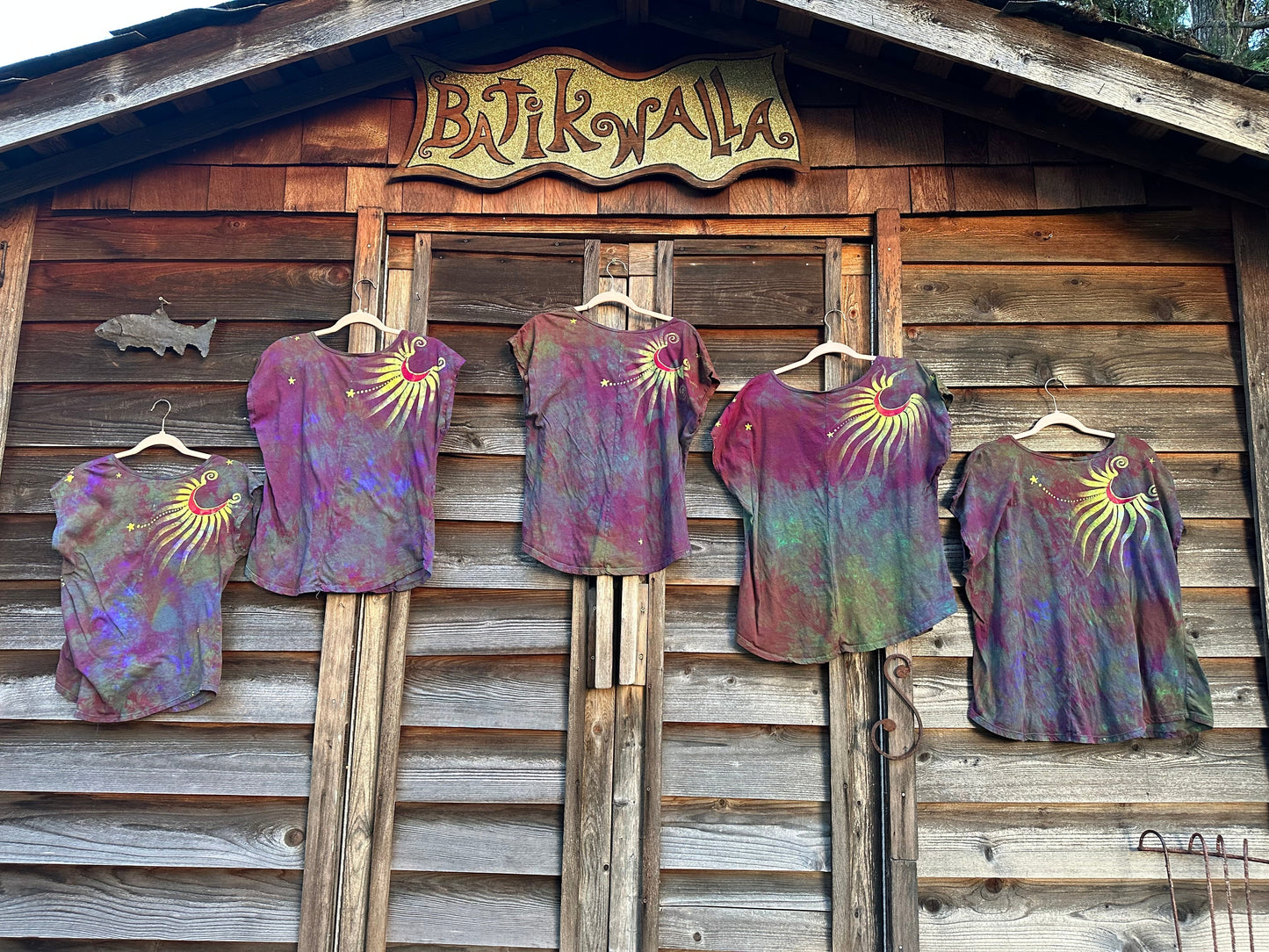 Sunrise Sunset Handmade Batik Scoop Neck Tshirt Tops batikwalla