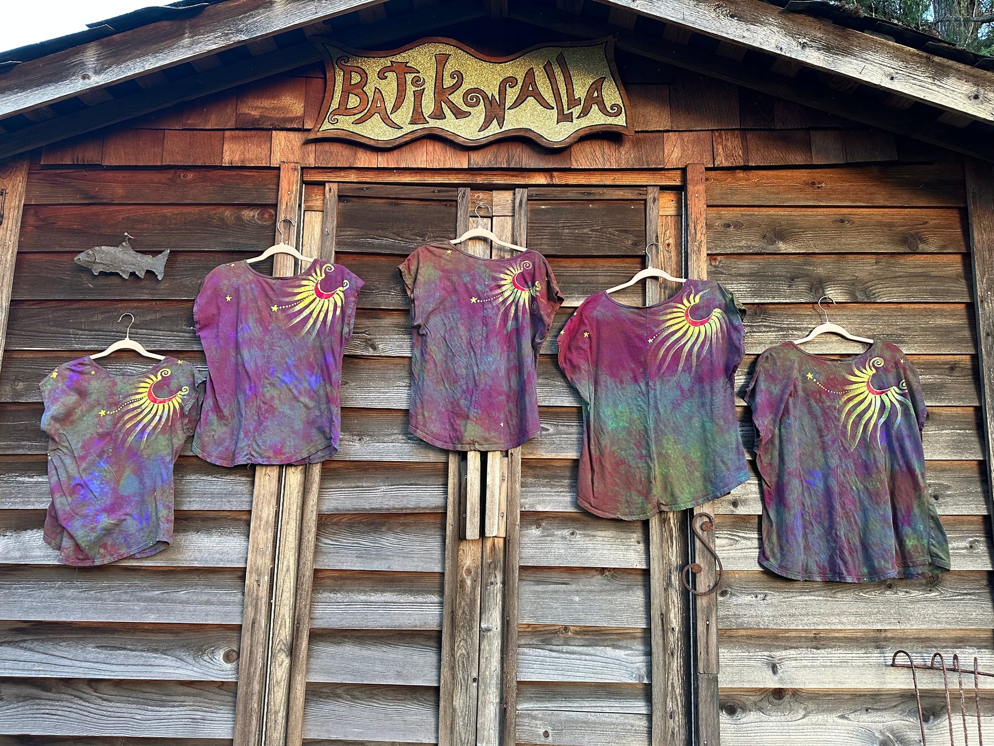 Sunrise Sunset Handmade Batik Scoop Neck Tshirt Tops batikwalla