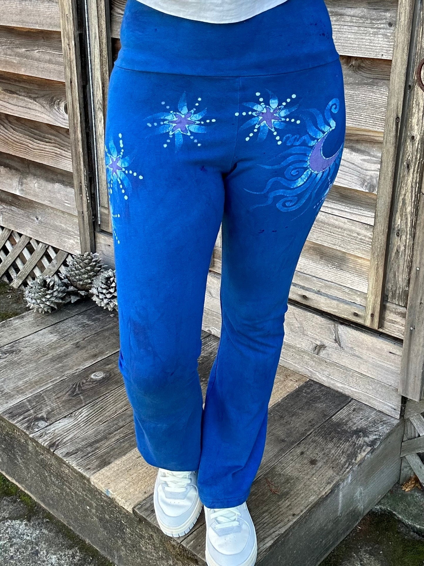 Super Blue Starflower Stretchy Movement Pants - Size Medium Yoga Pants batikwalla